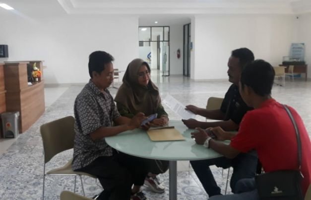 Foto: Tim MEMOonline.co.id saat bertemu Humas PT Garam (persero) di Kalianget
