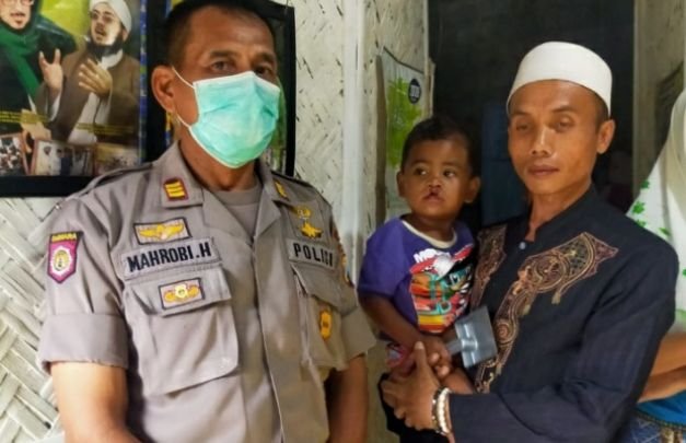 Foto : Kasubag Ops Mahrobi Hasan saat mewakili Kapolres Jember.