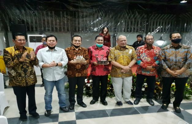 Foto : Pimpinan DPD serta Pimpinan Alat Kelengkapan DPD RI di rumah jabatan Ketua DPD RI
