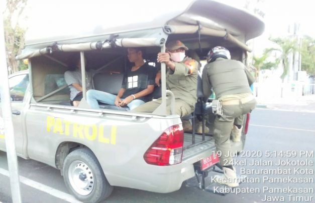 Foto: Beberapa Pengamen Dan Pengemis Jalanan Yang Diamankan Satpol PP