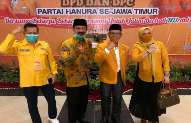 Foto: Ketua DPC Hanura Sumenep usai dikukuhkan