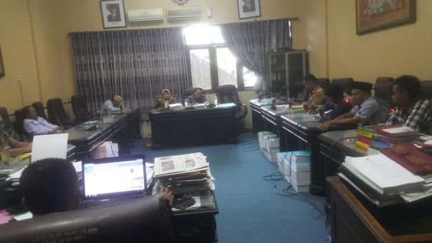 Foto : Kondisi Didalam Kantor Komisi III DPRD Sumenep