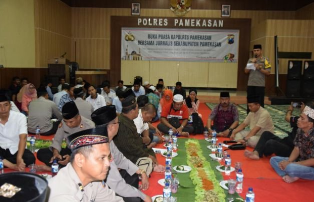 Foto: Buka bersama Jurnalis bersama Kapolres Pamekasan