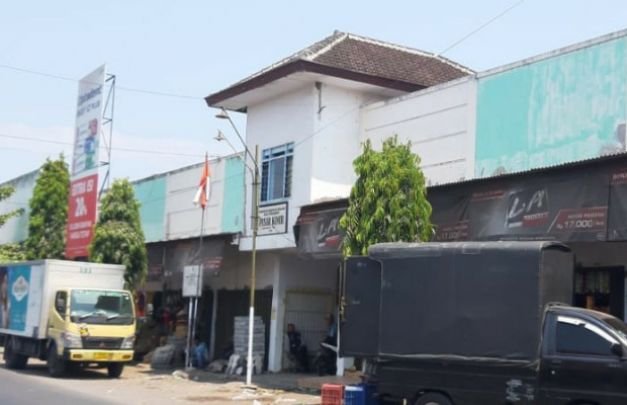 Foto: Pasar Kunir Lumajang, nampak dari depan