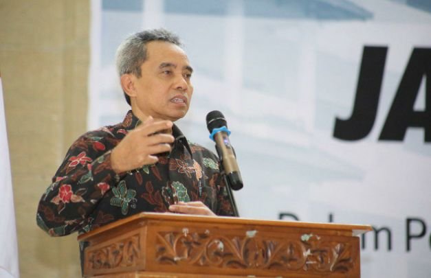 Foto: Brigjen Pol. Ir. Hamli. ME dihadapan Rektor IAIN Palopo, Dr. Abdul Pirol, Mag 