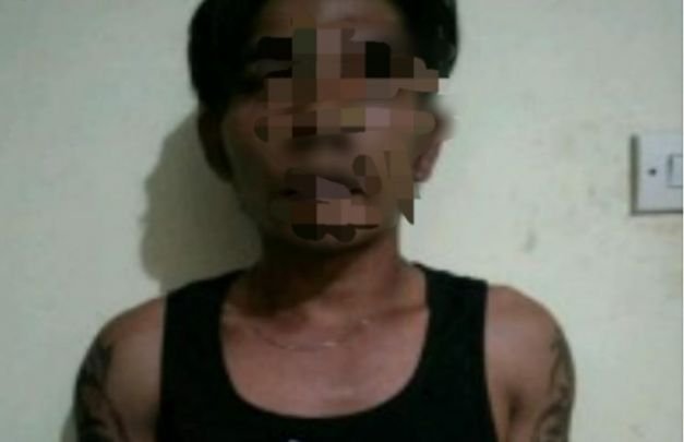 Foto: Tersangka pengidar pil koplo