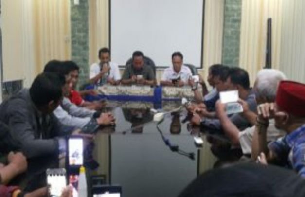 Foto : Sejumlah Wartawan Mendatangi Mapolres Probolinggo