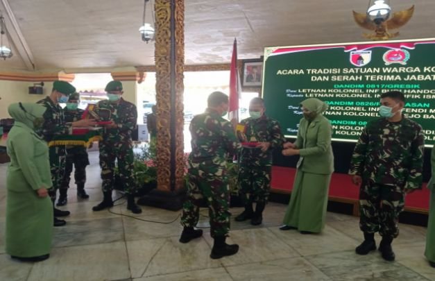 Foto: Suasana serah terima jabatan di Pendopo Agung Sumenep