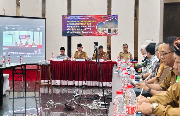 Foto: Bupati Sumenep Achmad Fauzi Wongsojudo saat Memberikan sambutan 